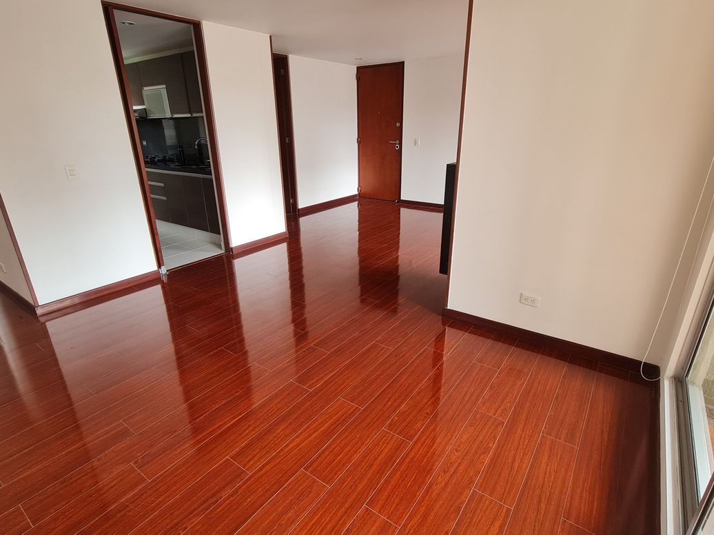 Apartamento de 3 alcobas en arriendo en Colina Campestre, Bogotá, 135 m² · foto 12 de 20