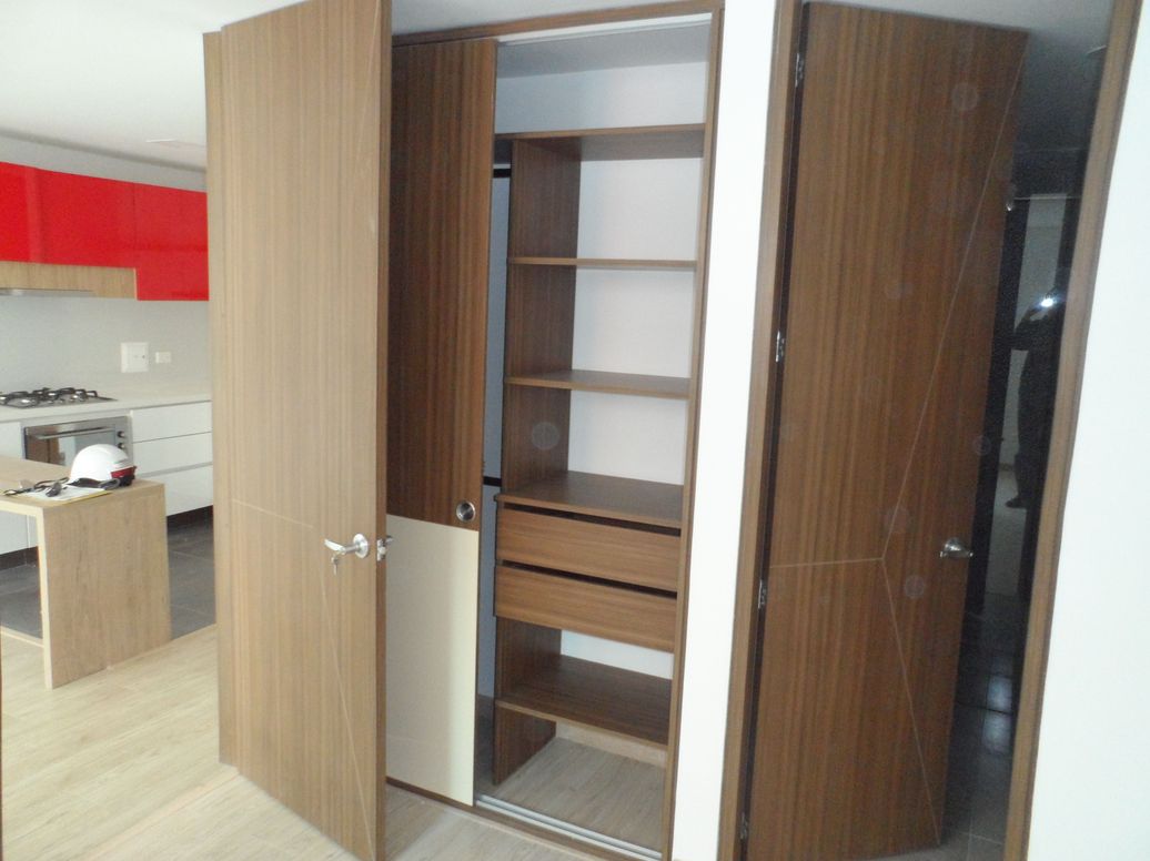 Apartamento de 1 alcoba en venta en Pardo Rubio, Bogotá, 40 m² · foto 3 de 4