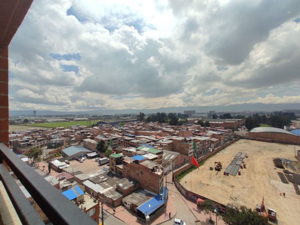 Apartamento de 2 alcobas en venta en Alameda, Bogotá, 43 m² · foto 3 de 20