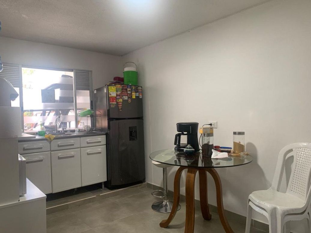 Casa de 4 alcobas en venta en Prado Veraniego Sur, Bogotá, 223 m² · foto 7 de 20