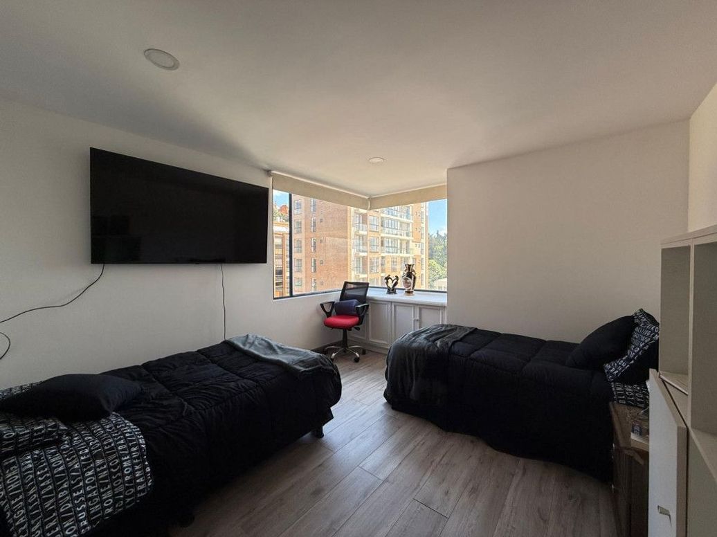 Apartamento de 3 alcobas en venta en Niza Suba, Bogotá, 149 m² · foto 10 de 20