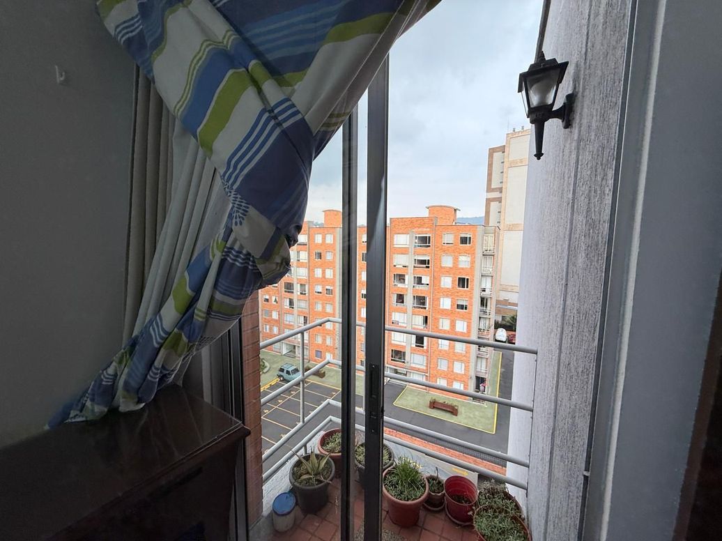 Apartamento de 3 alcobas en venta en Mazurén, Bogotá, 70 m² · foto 4 de 20