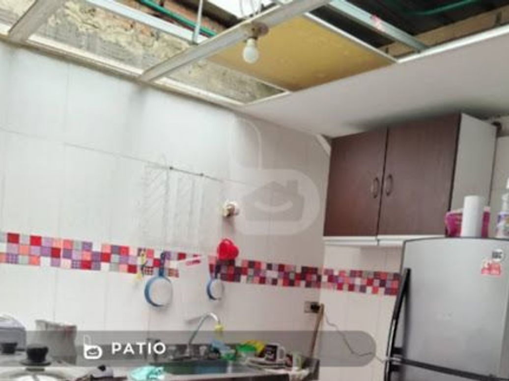 Casa de 10 alcobas en venta en San Pedro De Tibabuyes, Bogotá, 218 m² · foto 15 de 15