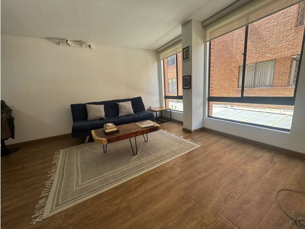 Apartaestudio en venta en Los Rosales, Bogotá, 45 m² · foto 10 de 11