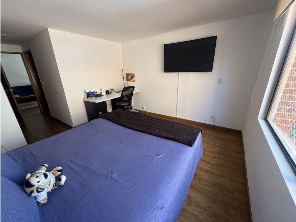 Apartaestudio en venta en Los Rosales, Bogotá, 45 m² · foto 5 de 11
