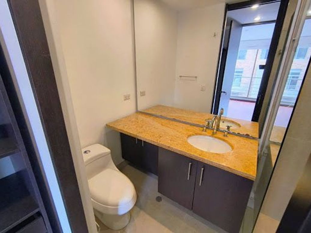 Apartamento de 2 alcobas en venta en Chico, Bogotá, 91 m² · foto 18 de 20