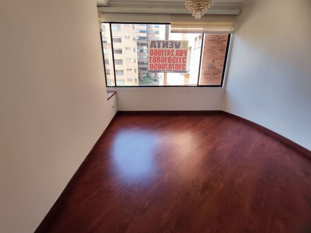 Apartamento de 3 alcobas en venta en Cr. Torres Del Obelisco, Bogotá, 147 m² · foto 8 de 20