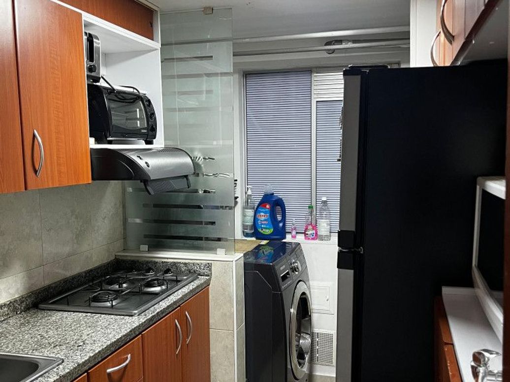 Apartamento de 2 alcobas en venta en Cantalejo, Bogotá, 108 m² · foto 3 de 9