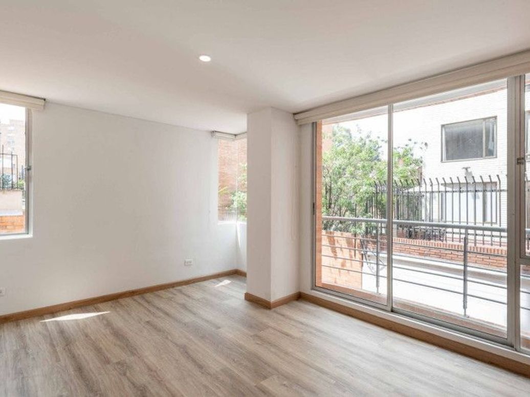 Apartaestudio en venta en Ub. Santa Coloma, Bogotá, 52 m² · foto 10 de 10