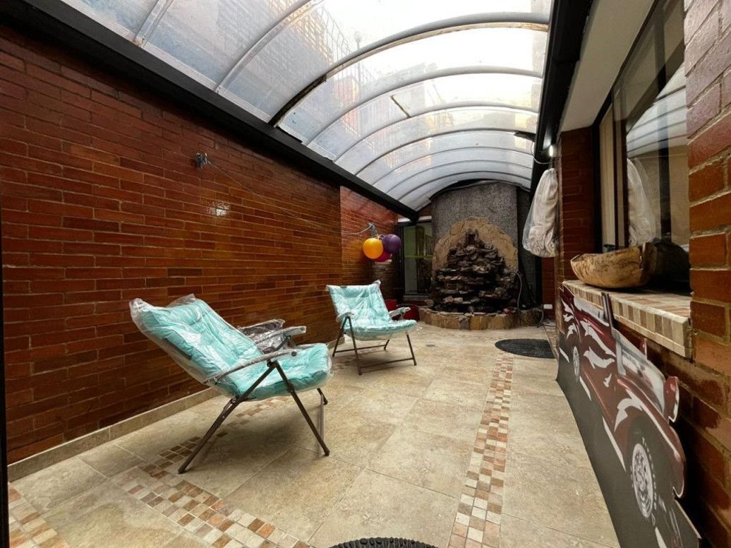 Apartamento en arriendo en Santa Barbara Occidental, Bogotá · foto 3 de 10
