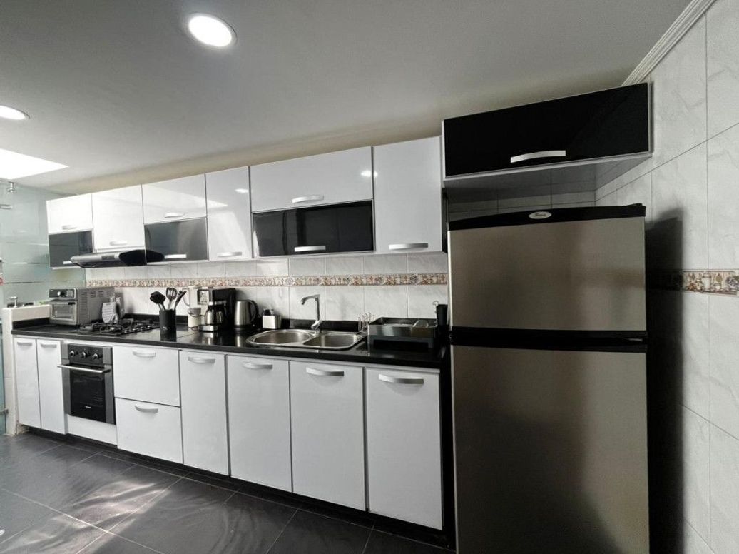 Apartamento en arriendo en Santa Barbara Occidental, Bogotá · foto 4 de 10