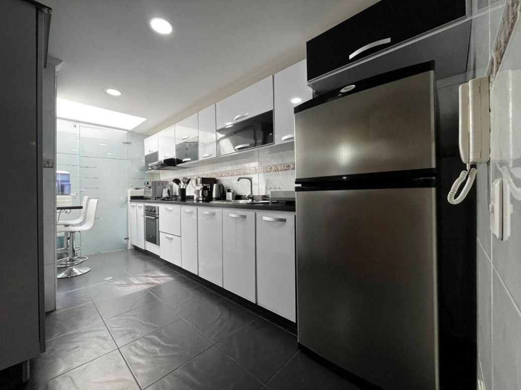 Apartamento en arriendo en Santa Barbara Occidental, Bogotá · foto 5 de 10
