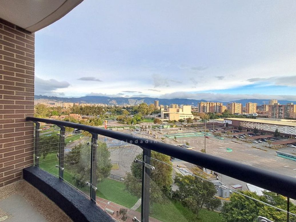 Apartamento de 3 alcobas en venta en San Jose V Sector, Bogotá, 149 m² · foto 19 de 20