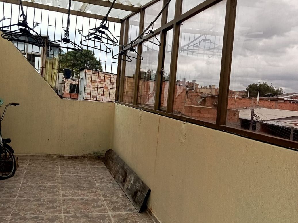 Casa de 4 alcobas en venta en Playas De Jaboque, Bogotá, 180 m² · foto 8 de 20