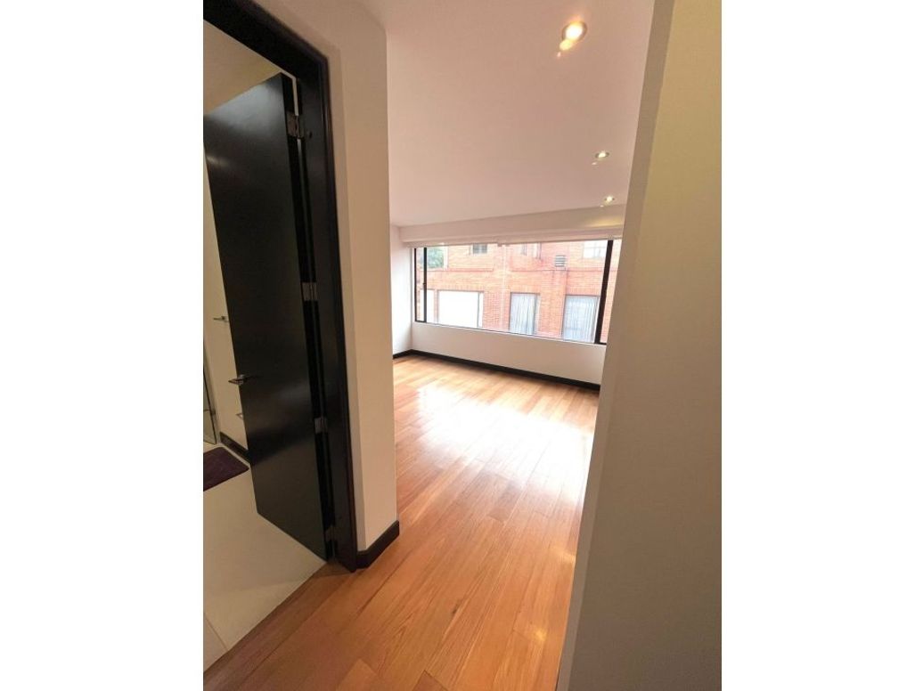 Apartamento de 5 alcobas en venta en Chicó Navarra, Bogotá, 337 m² · foto 7 de 20