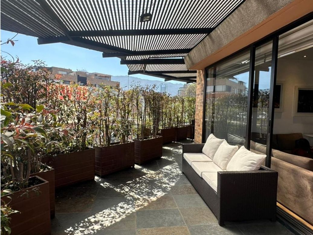 Apartamento de 5 alcobas en venta en Chicó Navarra, Bogotá, 337 m² · foto 13 de 20
