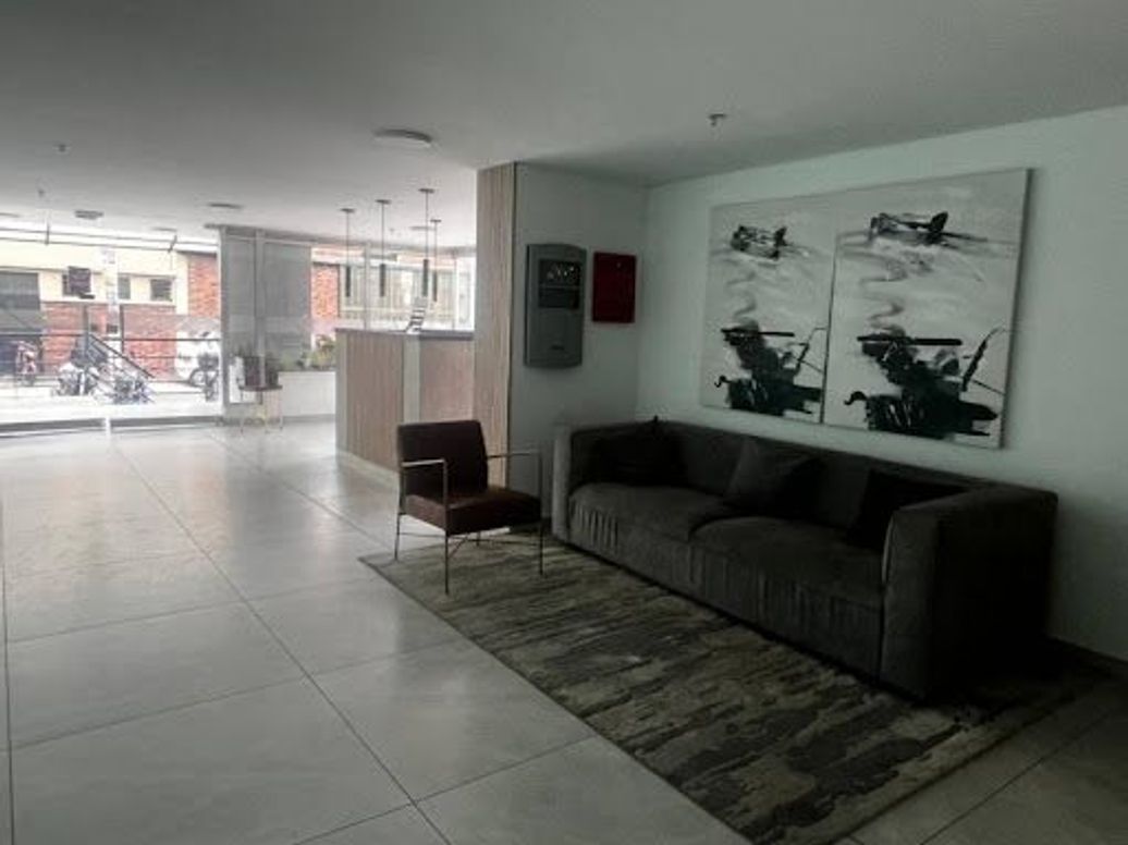 Apartamento de 2 alcobas en venta en El Liston, Bogotá, 38 m² · foto 2 de 15