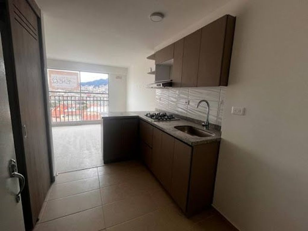 Apartamento de 2 alcobas en venta en El Liston, Bogotá, 38 m² · foto 4 de 15