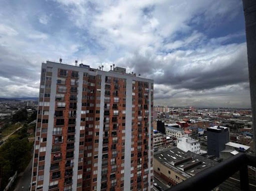 Apartamento en venta en El Liston, Bogotá · foto 3 de 17