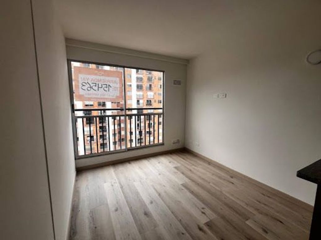Apartamento en venta en El Liston, Bogotá · foto 8 de 17