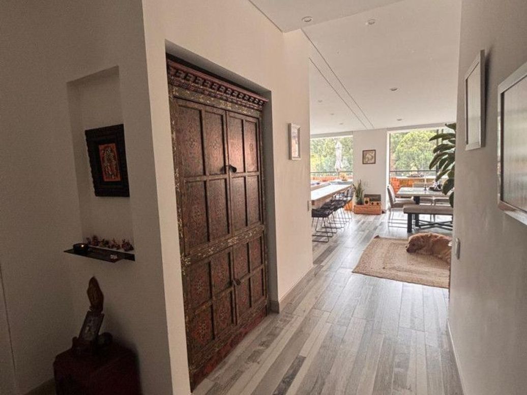Apartamento de 3 alcobas en venta en Ginebra Norte, Bogotá, 254 m² · foto 3 de 9