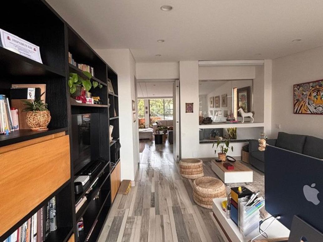 Apartamento de 3 alcobas en venta en Ginebra Norte, Bogotá, 254 m² · foto 4 de 9