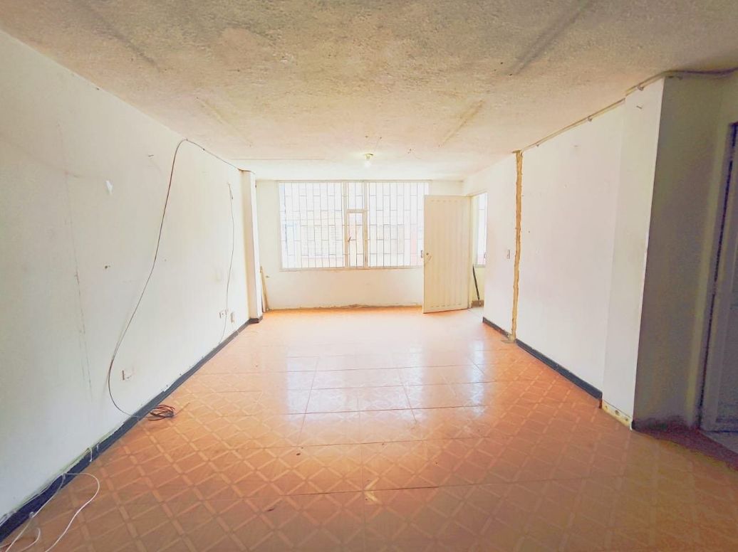 Casa de 6 alcobas en venta en Bosques De Maríana, Bogotá, 320 m² · foto 16 de 19