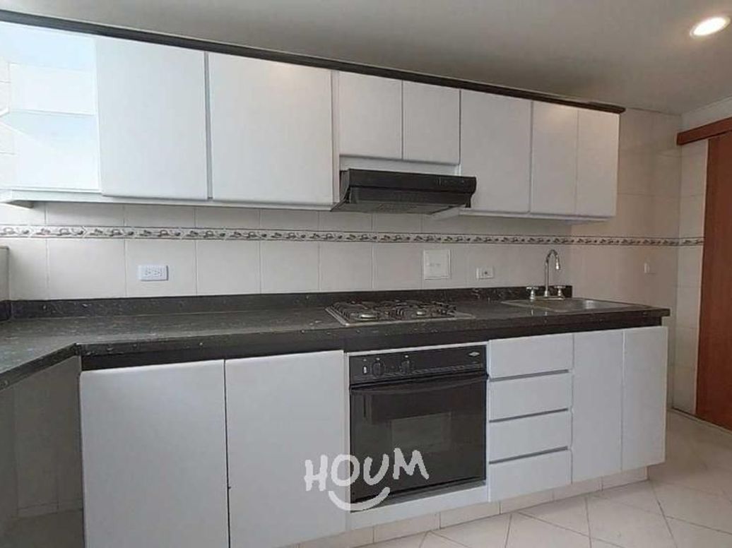 Apartamento de 2 alcobas en venta en Niza Suba, Bogotá, 90 m² · foto 4 de 13