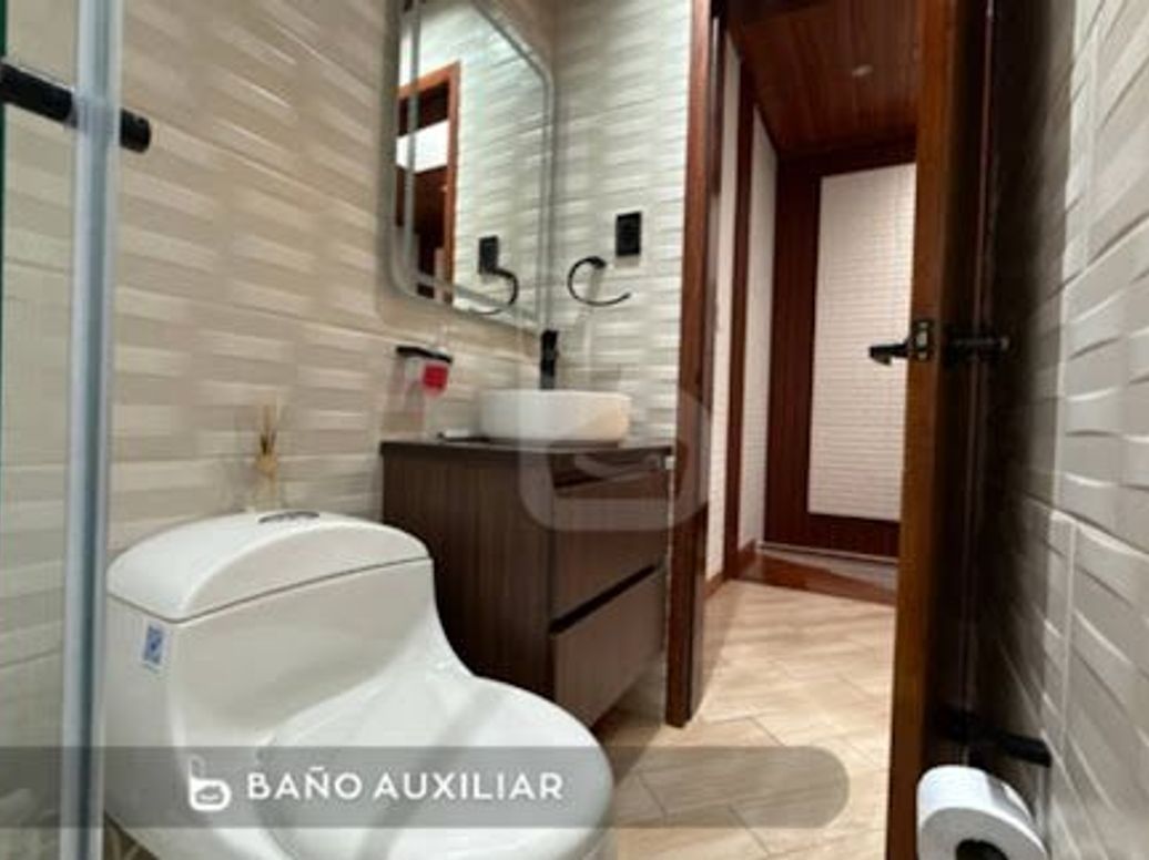Casa de 4 alcobas en venta en Suba Centro, Bogotá, 175 m² · foto 3 de 14