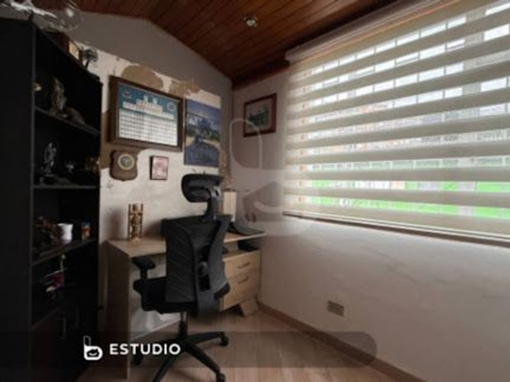Casa de 4 alcobas en venta en Suba Centro, Bogotá, 175 m² · foto 11 de 14