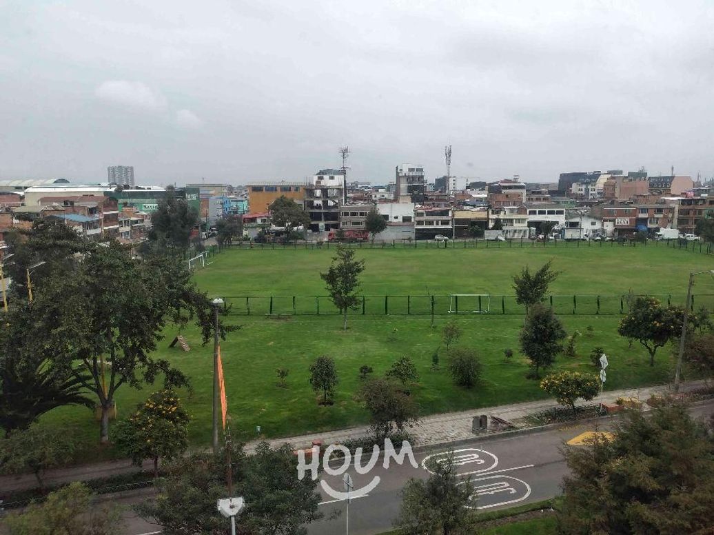 Apartamento de 3 alcobas en venta en Floralia I Sector, Bogotá, 52 m² · foto 2 de 20