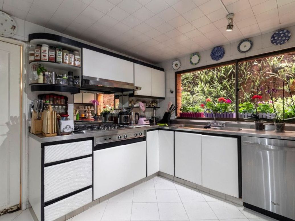 Apartamento de 3 alcobas en venta en Bellavista, Bogotá, 209 m² · foto 11 de 20