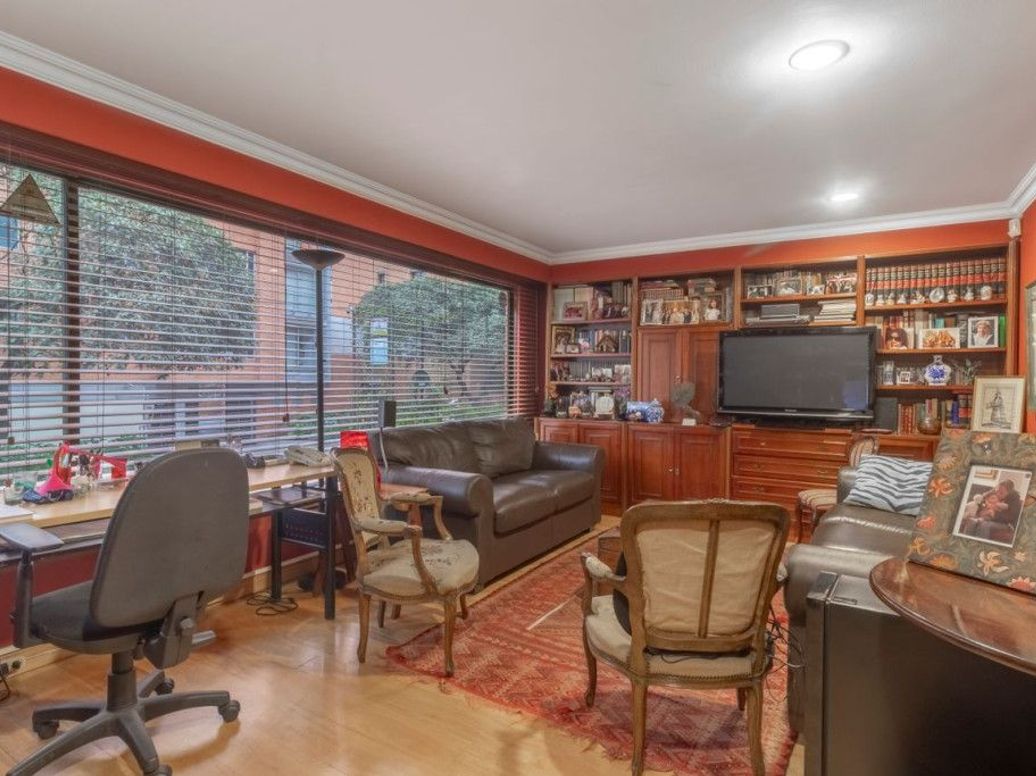 Apartamento de 3 alcobas en venta en Bellavista, Bogotá, 209 m² · foto 6 de 20