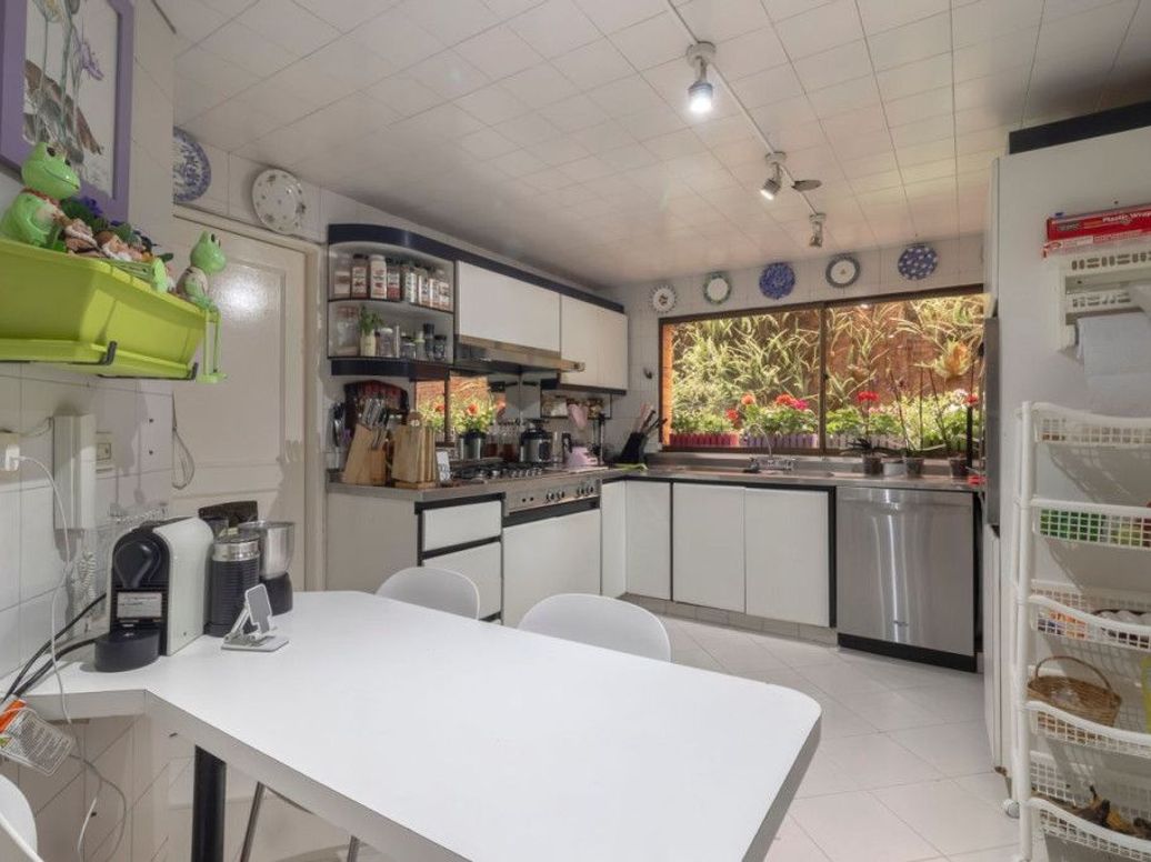 Apartamento de 3 alcobas en venta en Bellavista, Bogotá, 209 m² · foto 10 de 20