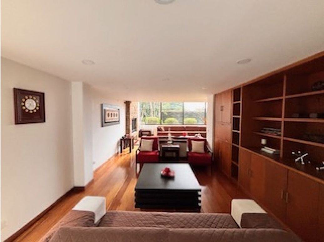 Casa de 5 alcobas en venta en Guaymaral, Bogotá, 440 m² · foto 12 de 20