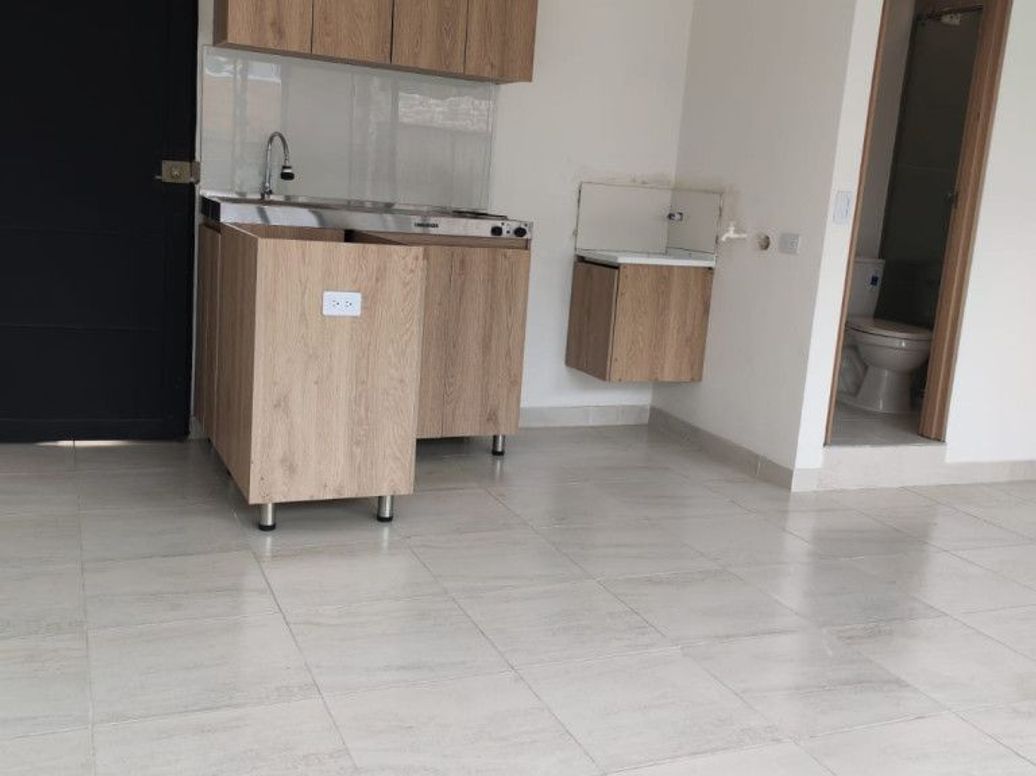 Casa de 8 alcobas en venta en Super Manzana 12, Bogotá · foto 18 de 18