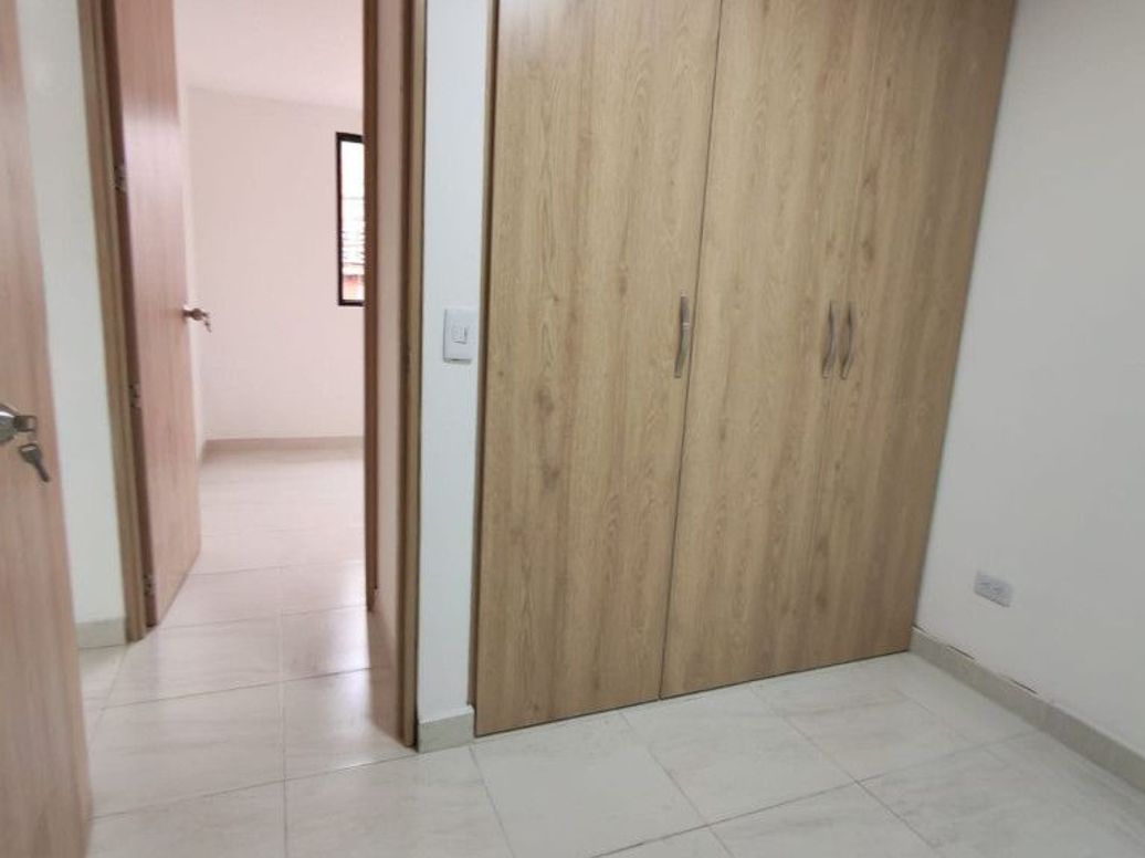 Casa de 8 alcobas en venta en Super Manzana 12, Bogotá · foto 12 de 18