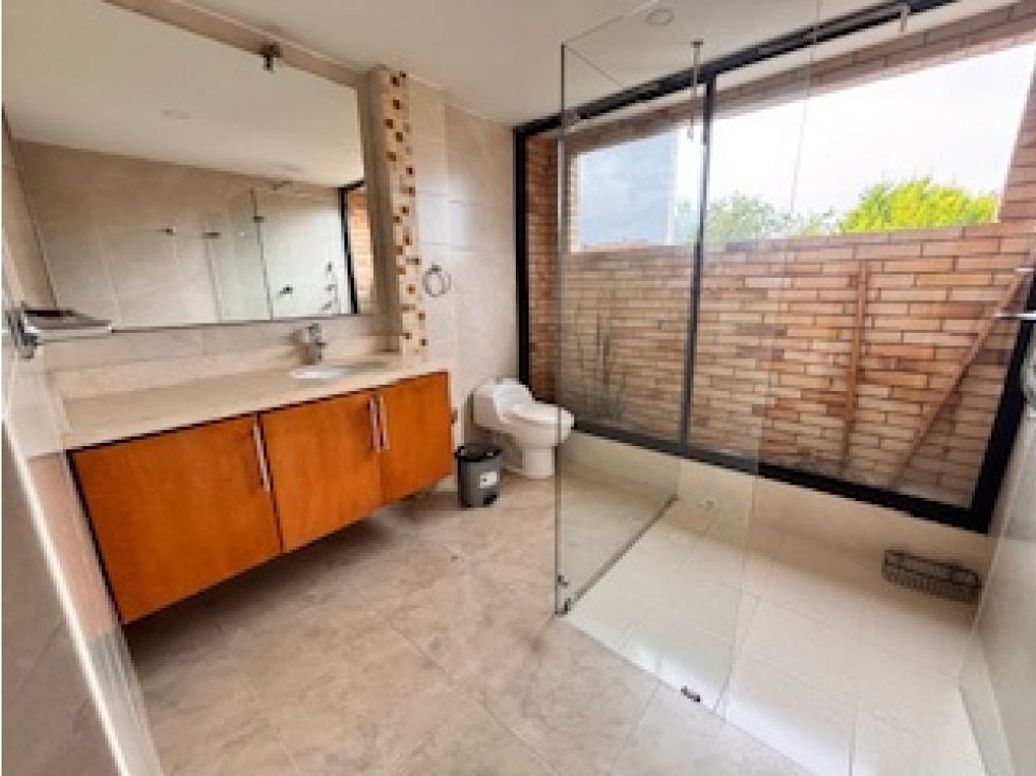 Casa de 7 alcobas en venta en Guaymaral, Bogotá, 515 m² · foto 11 de 20