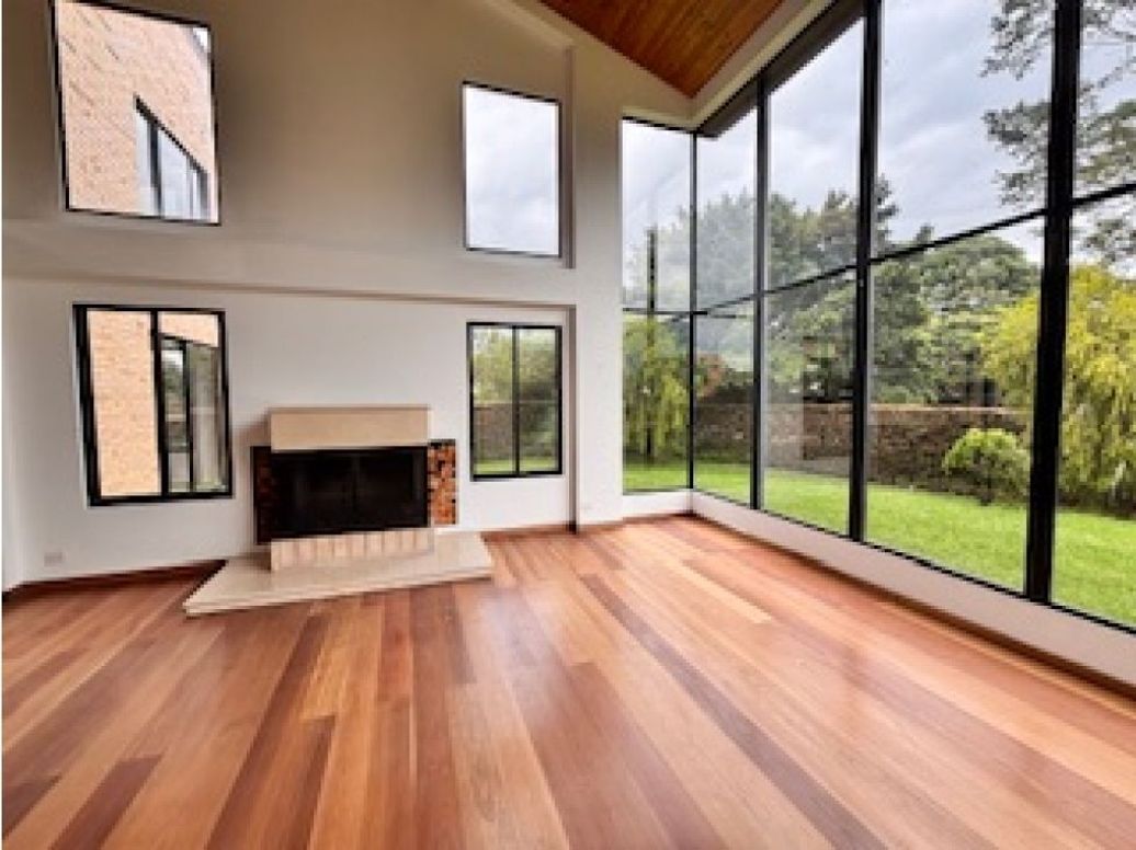 Casa de 7 alcobas en venta en Guaymaral, Bogotá, 515 m² · foto 7 de 20