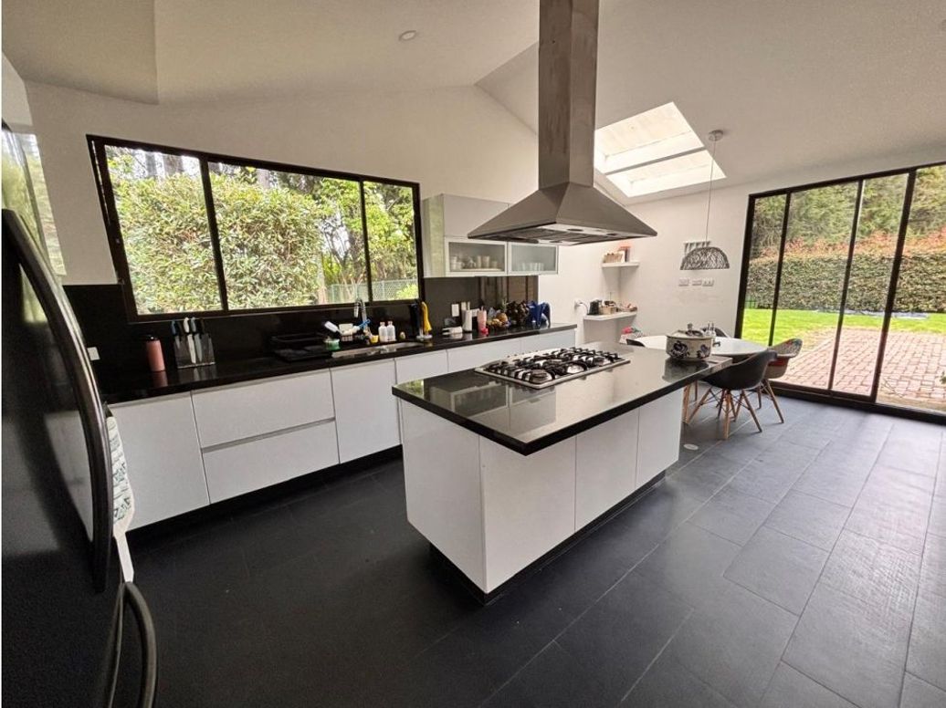 Casa de 4 alcobas en venta en Guaymaral, Bogotá, 312 m² · foto 9 de 18