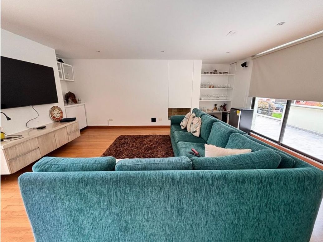 Casa de 4 alcobas en venta en Guaymaral, Bogotá, 312 m² · foto 8 de 18