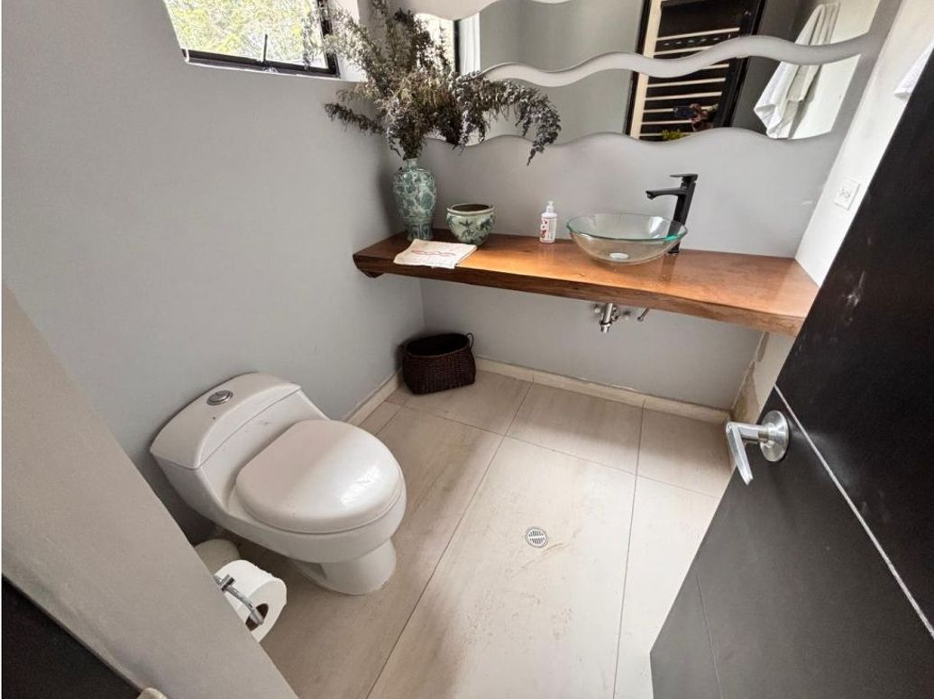 Casa de 4 alcobas en venta en Guaymaral, Bogotá, 312 m² · foto 18 de 18