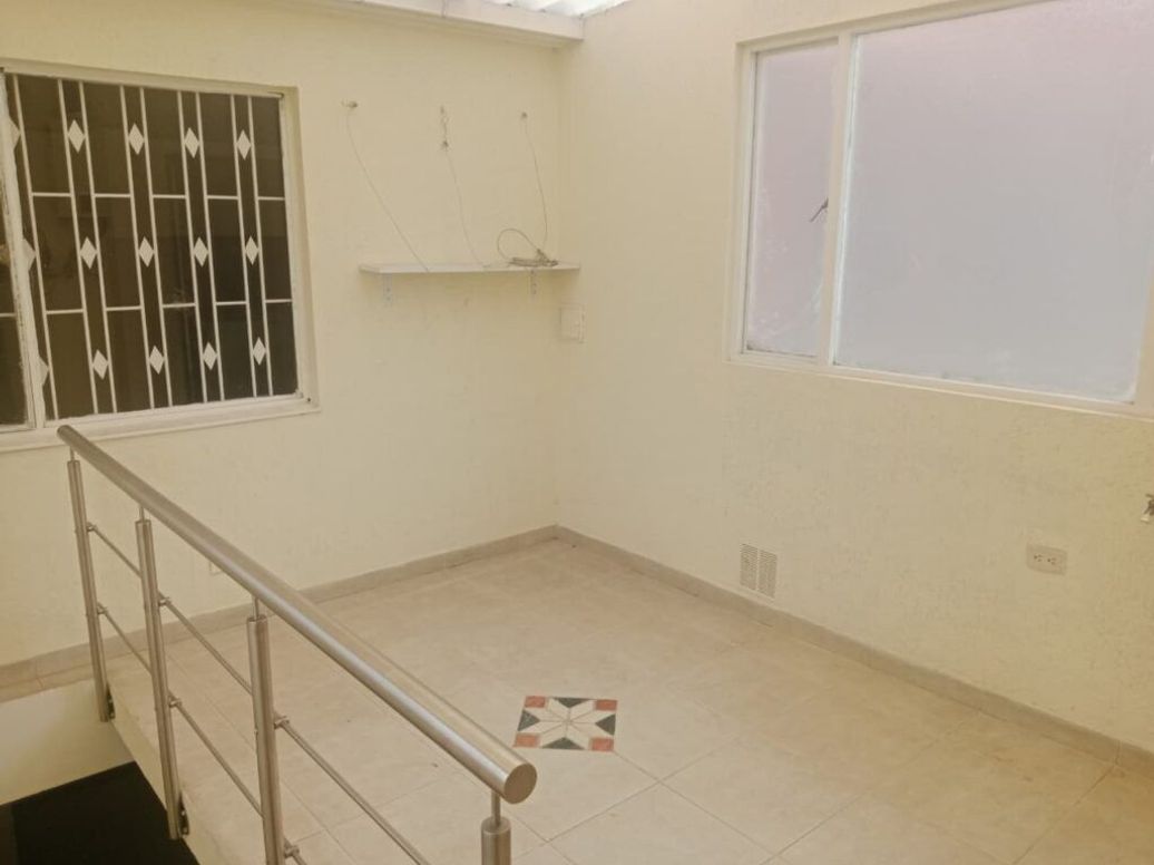 Casa de 4 alcobas en venta en Castilla, Bogotá, 80 m² · foto 11 de 20
