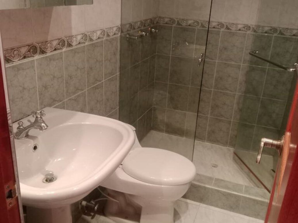 Casa de 4 alcobas en venta en Castilla, Bogotá, 80 m² · foto 19 de 20