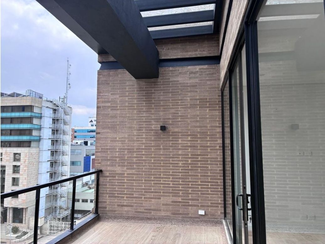 Apartamento de 3 alcobas en venta en Chicó Navarra, Bogotá, 172 m² · foto 15 de 20