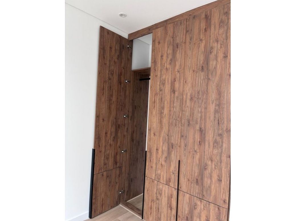 Apartamento de 3 alcobas en venta en Chicó Navarra, Bogotá, 172 m² · foto 8 de 20