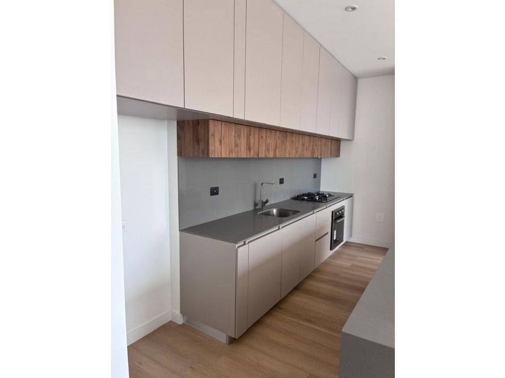 Apartamento de 3 alcobas en venta en Chicó Navarra, Bogotá, 172 m² · foto 17 de 20