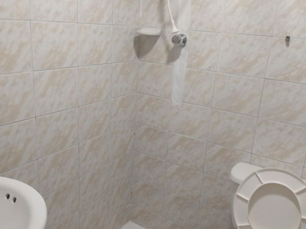 Casa de 9 alcobas en venta en Paris, Bogotá, 300 m² · foto 7 de 10