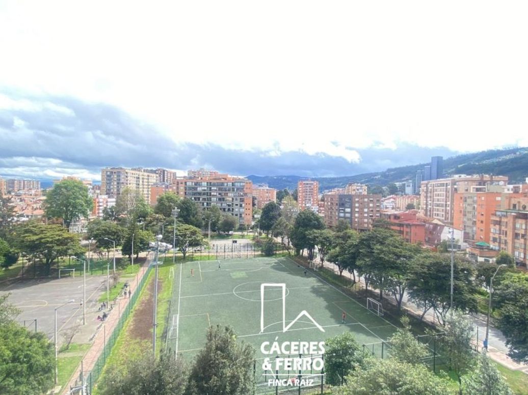 Apartamento de 2 alcobas en venta en Cedritos, Bogotá, 68 m² · foto 18 de 19