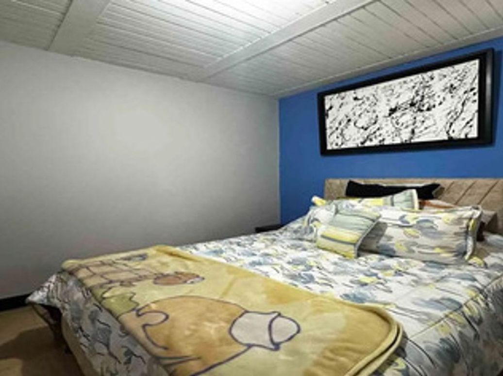Casa de 5 alcobas en venta en Versalles, Bogotá, 350 m² · foto 9 de 13